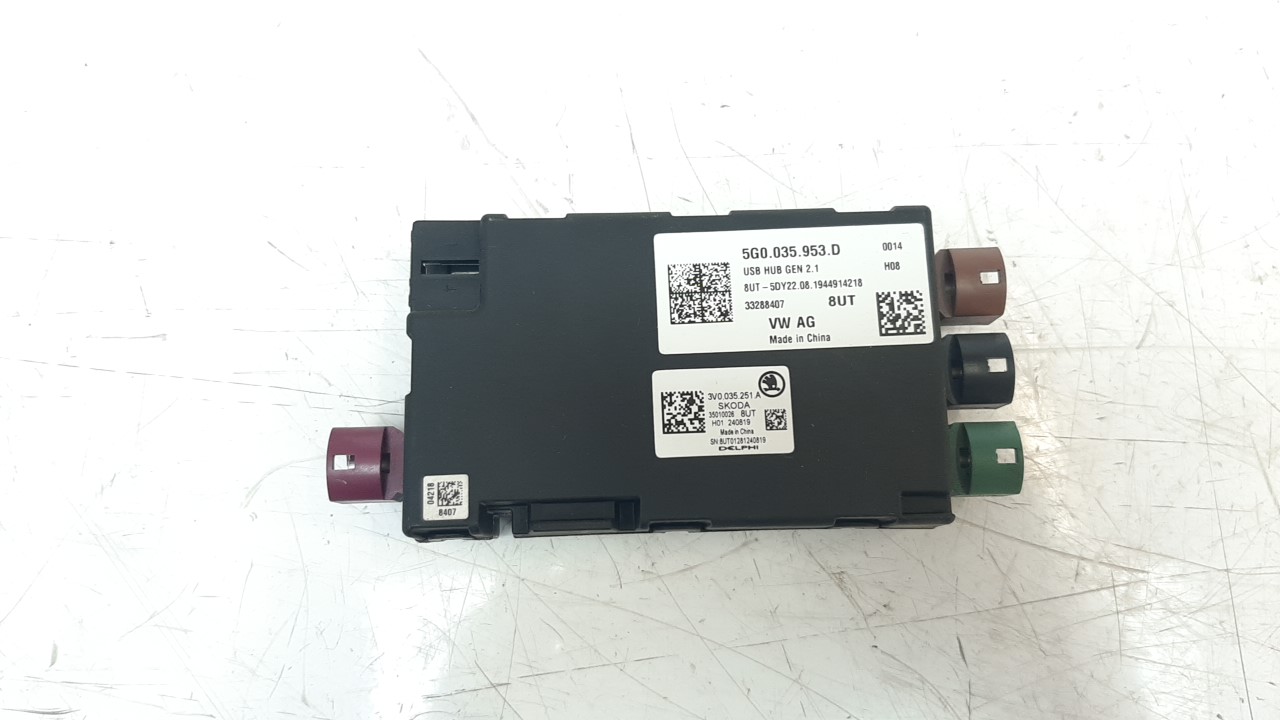 SKODA Superb 3 generation (2015-2023) Other Control Units 5G0035953D 26539668