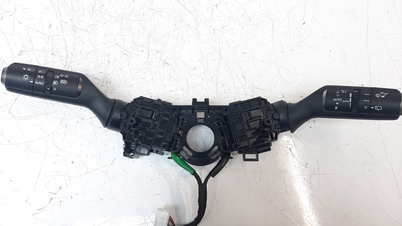 RENAULT Trafic 2 generation (2001-2015) Switches 8465202A50 25919482