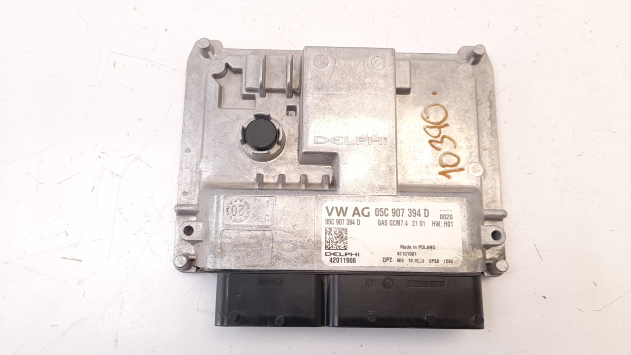 AUDI A1 GB (2018-2024) Moottorin ohjausyksikkö ECU 05C907394D 24049076