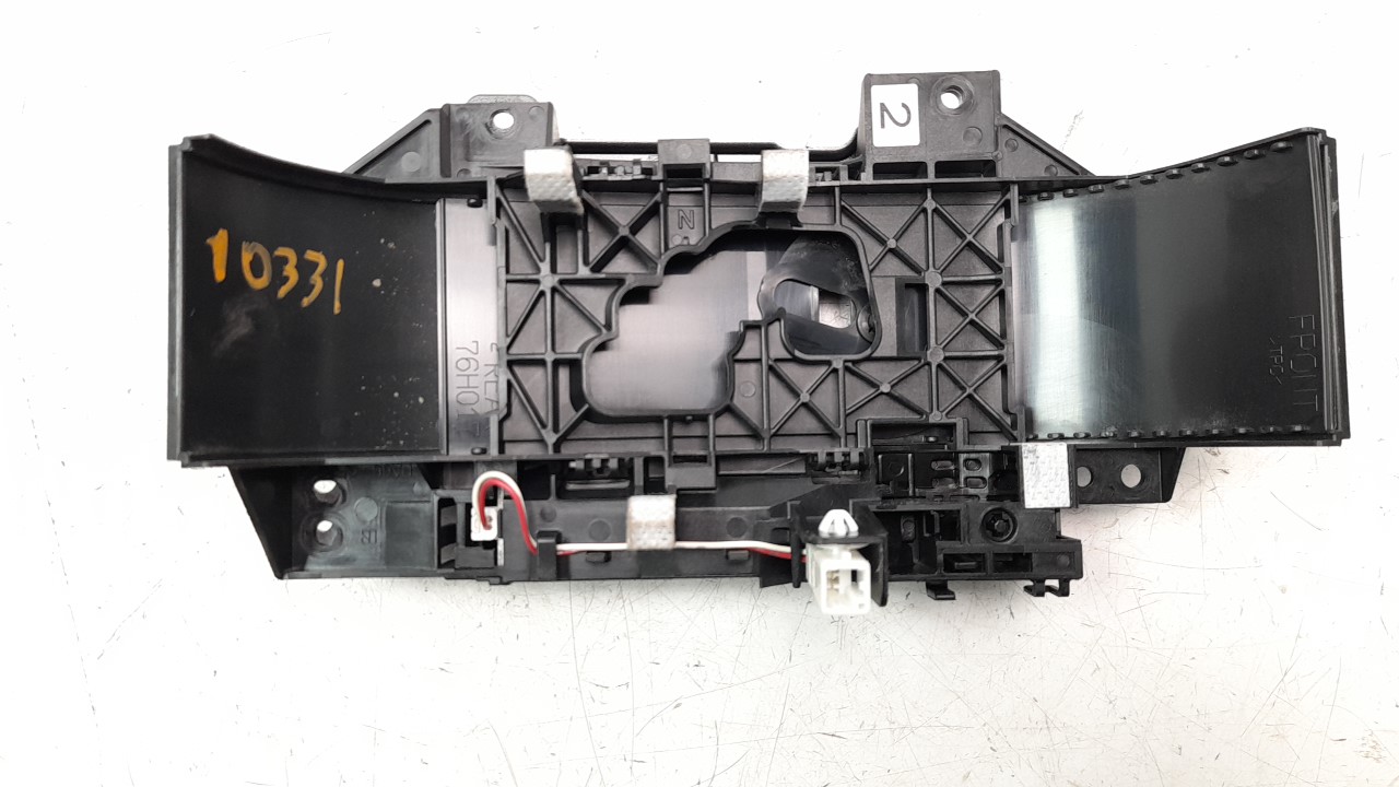 TOYOTA RAV4 4 generation (XA40) (2012-2018) Gear Shifting Knob 76H019 24341894