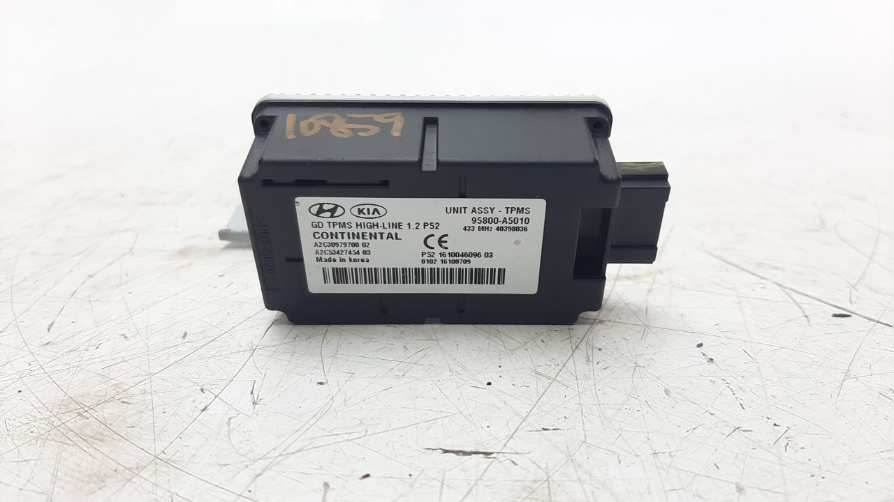 HYUNDAI i30 GD (2 generation) (2012-2017) Other Control Units 95800A5010 22828826