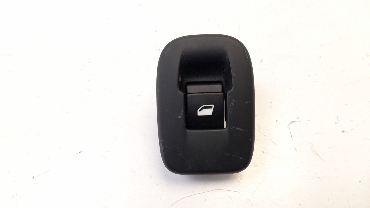 PEUGEOT 208 Peugeot 208 (2012-2015) Comutator de control geam ușă  dreapta spate 96751119ZD 18775302