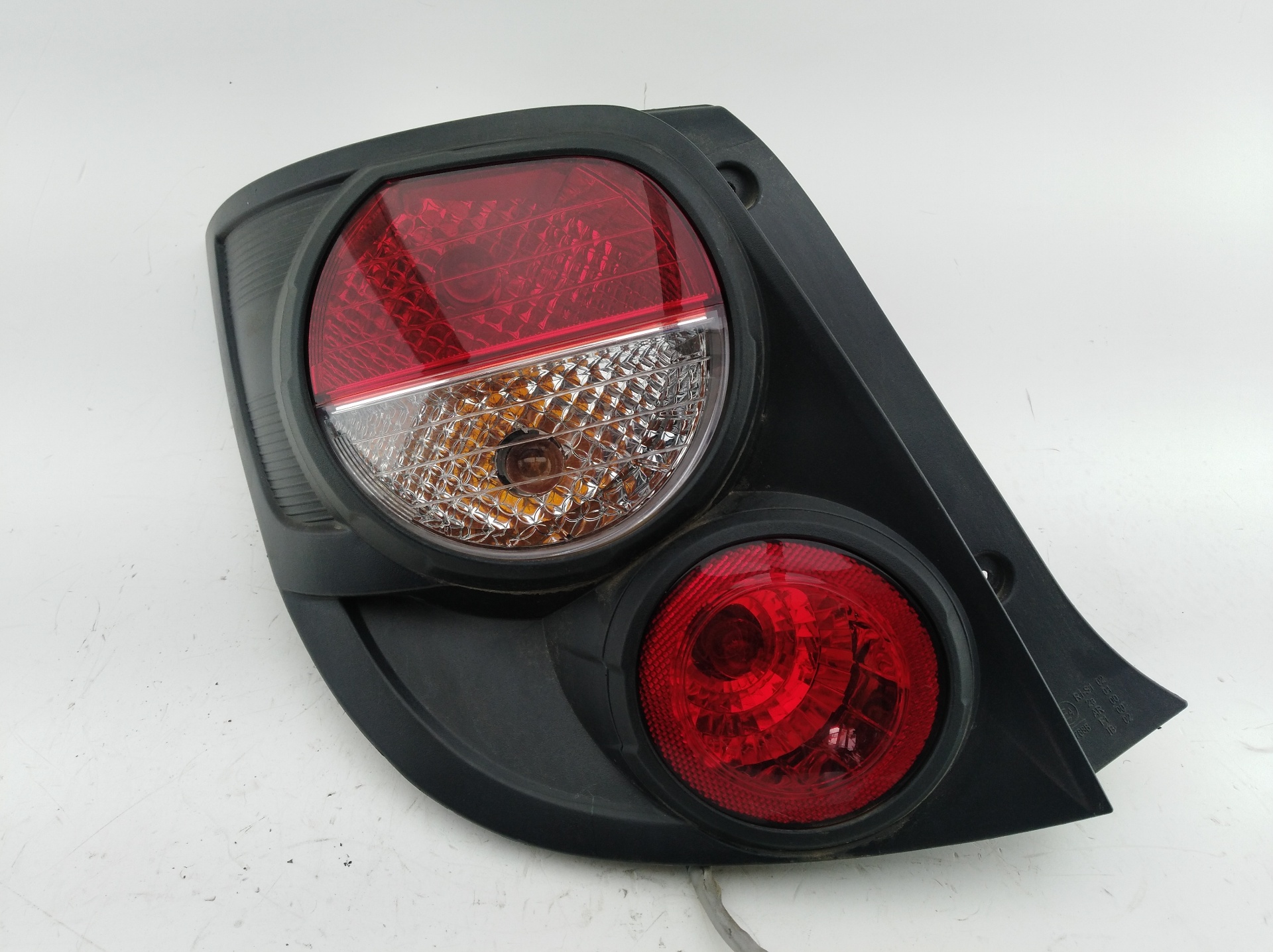 CHEVROLET Aveo T200 (2003-2012) Rear Left Taillight TYC11C008,TYC11C008,TYC11C008 24665567