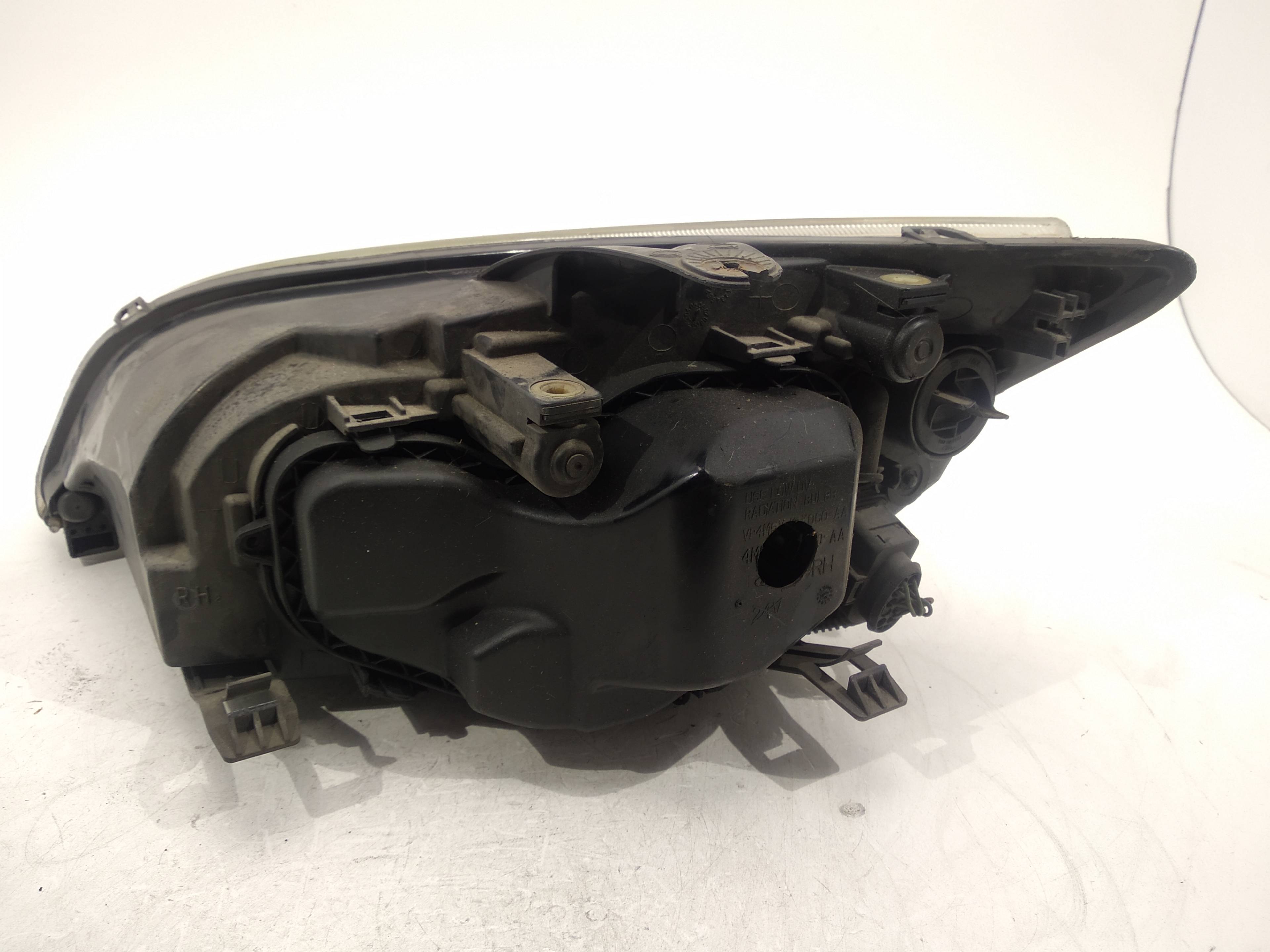 FORD Focus 2 generation (2004-2011) Fram höger strålkastare 1480979, 1480979 19320554