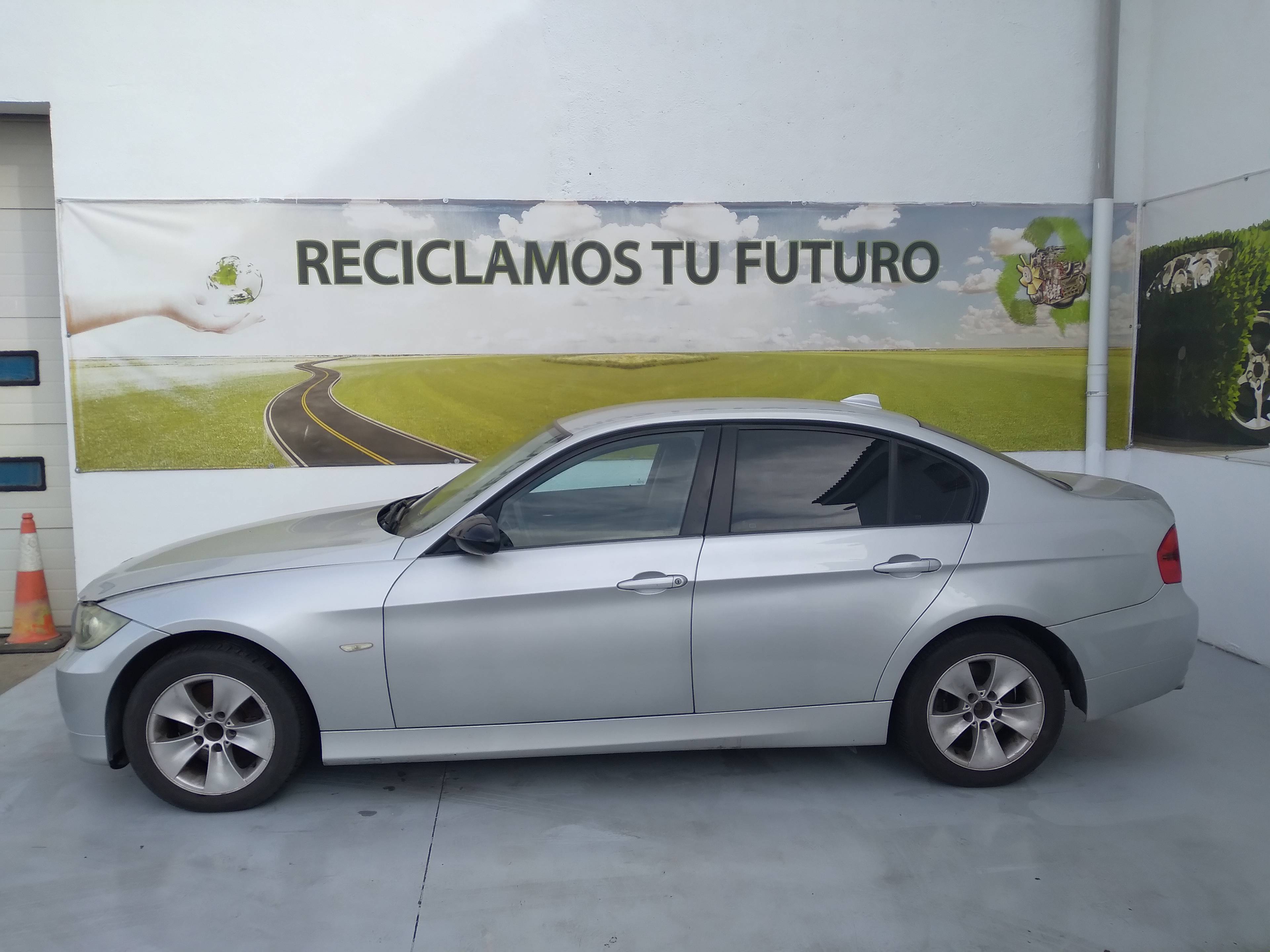 BMW 3 Series E90/E91/E92/E93 (2004-2013) Охлаждающий радиатор 780121205, 780121205 19335117