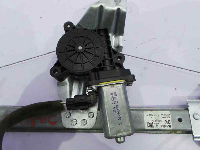 DACIA Sandero 2 generation (2013-2020) Front Right Door Window Control Motor 807209299R,807209299R 24488655