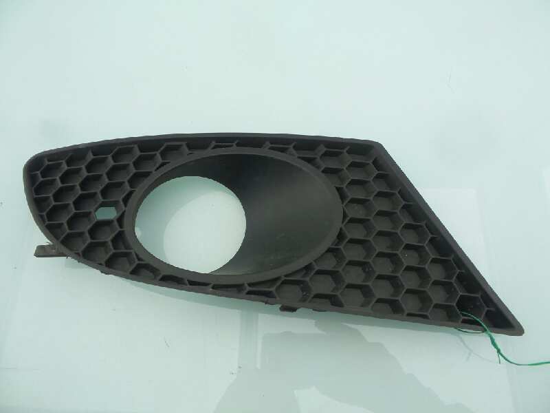 SEAT Leon 2 generation (2005-2012) Front Right Grill 1P0853666A, 1P0853666A 19249631