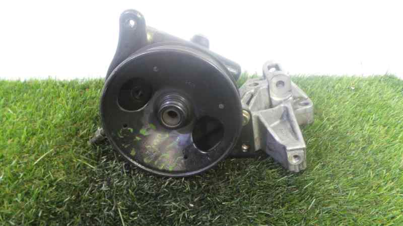 VOLVO 460 1 generation (1988-1996) Pompe de direction assistée 26039584 19056647