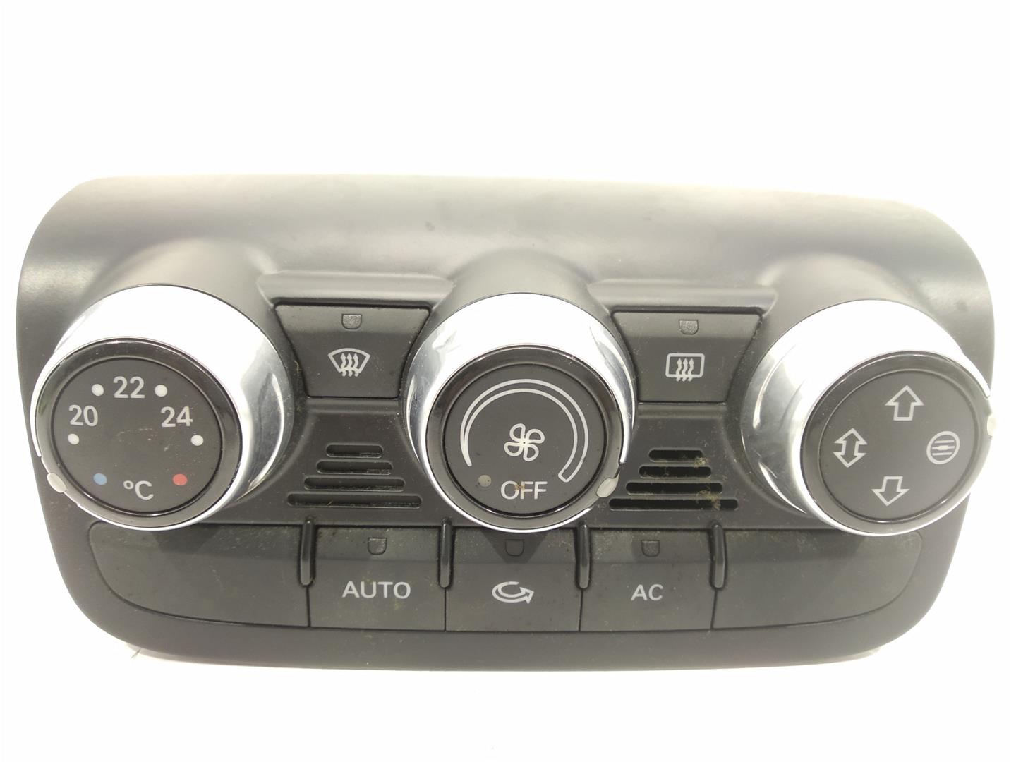 AUDI TT 8J (2006-2014) Klimato kontrolės (klimos) valdymas 8J0820043R, 8J0820043R, 8J0820043R 24513961