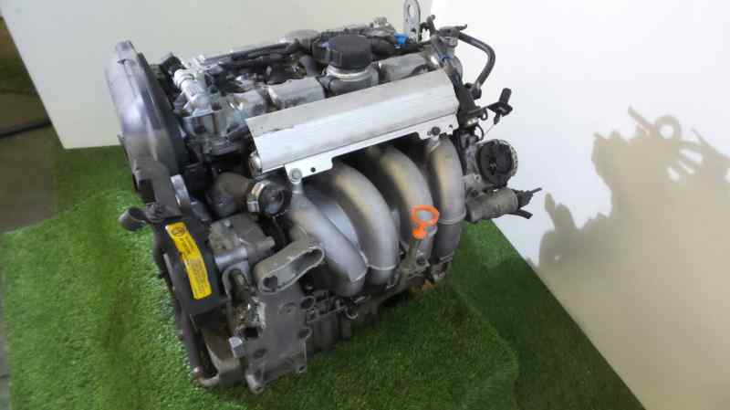 VOLVO S40 1 generation (1996-2004) Engine B4164S 25265211