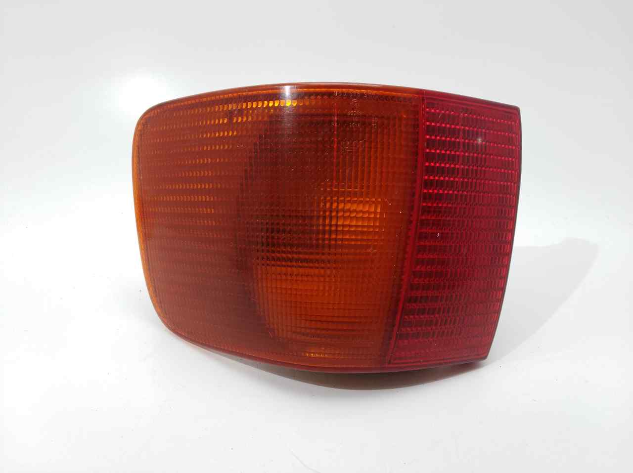 AUDI A6 C4/4A (1994-1997) Rear Right Taillight Lamp 4A5945096, 4A5945096, 4A5945096 24512504