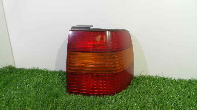 VOLKSWAGEN Passat B3 (1988-1993) Rear Right Taillight Lamp 3A5945112,3A5945112,3A5945112 18982579