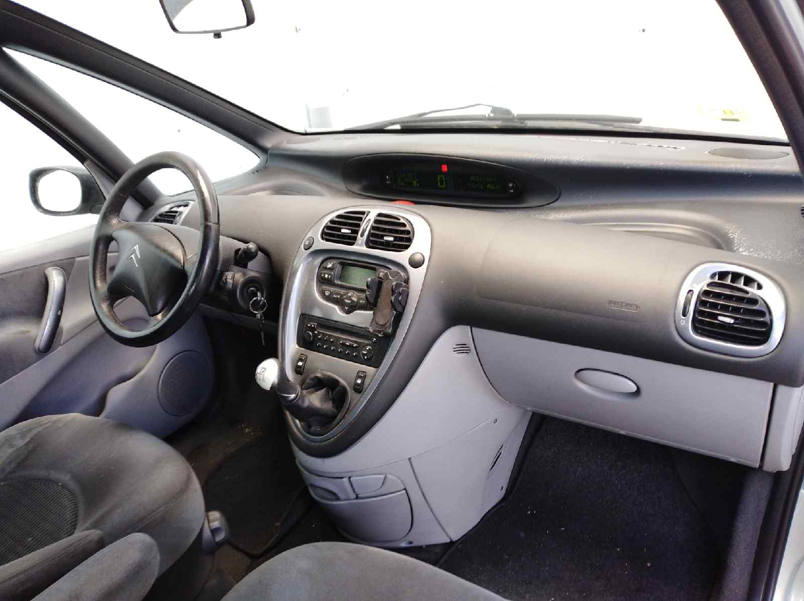 CITROËN Xsara Picasso 1 generation (1999-2010) Variklis 9HY,9HY 19194662