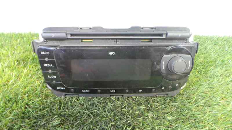 SEAT Leon 2 generation (2005-2012) Music Player Without GPS 1P0035153, 1P0035153, 1P0035153 24664078