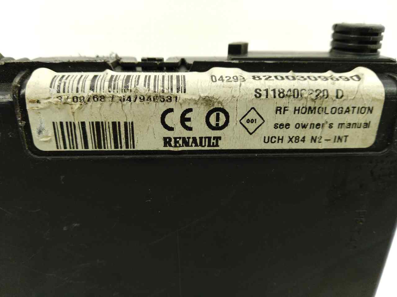 RENAULT Megane 2 generation (2002-2012) Fuse Box 8200309690, 8200309690, 8200309690 24513649