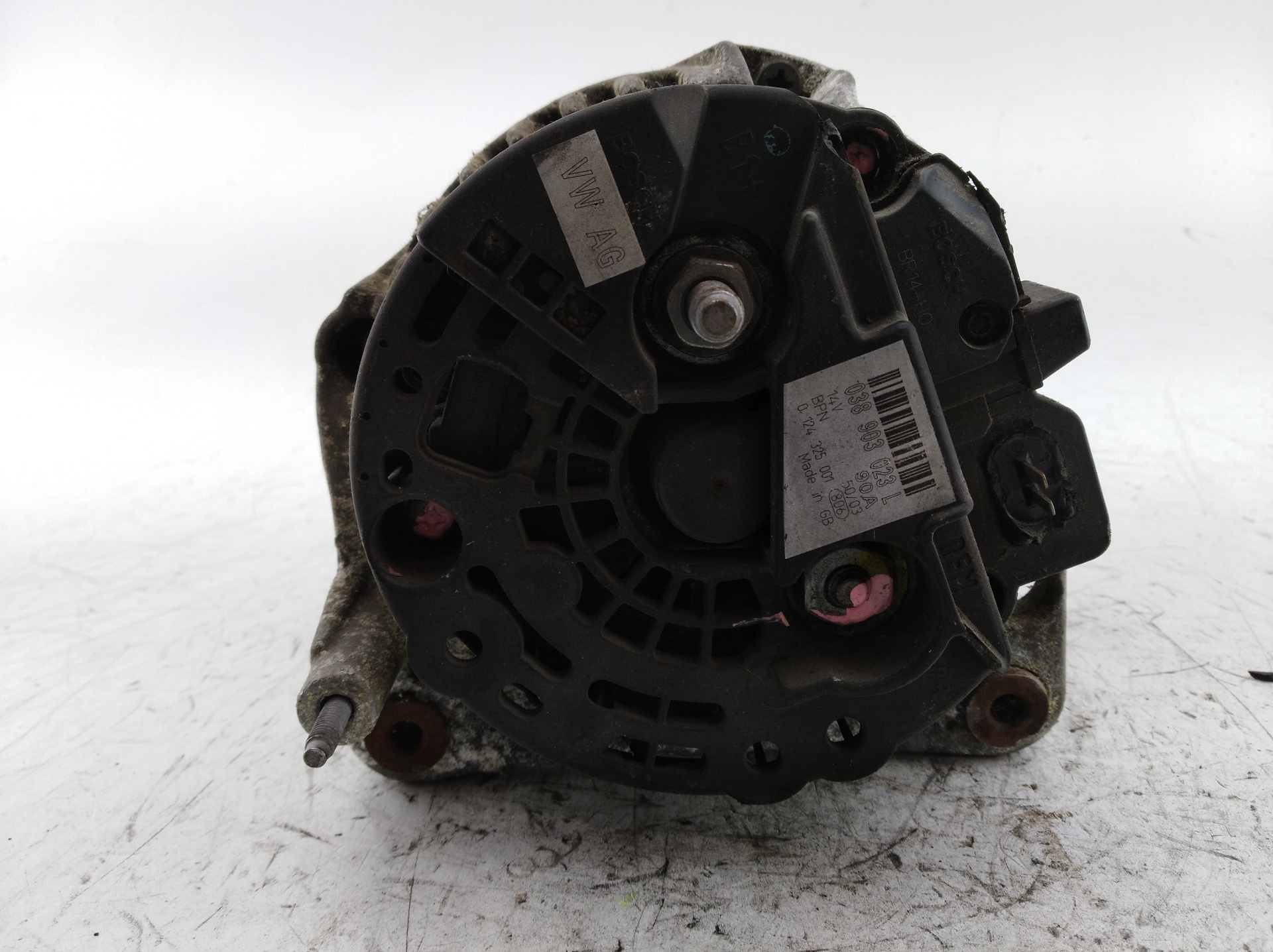 VOLKSWAGEN Golf 4 generation (1997-2006) Alternator 038903023L, 038903023L 24513419