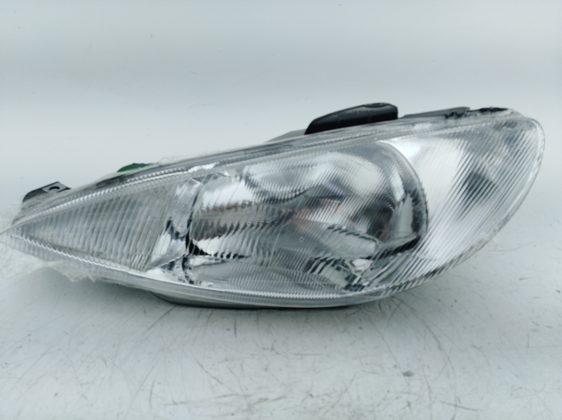 PEUGEOT 206 1 generation (1998-2009) Front Left Headlight 101.17210002,101.17210002,101.17210002 24668198