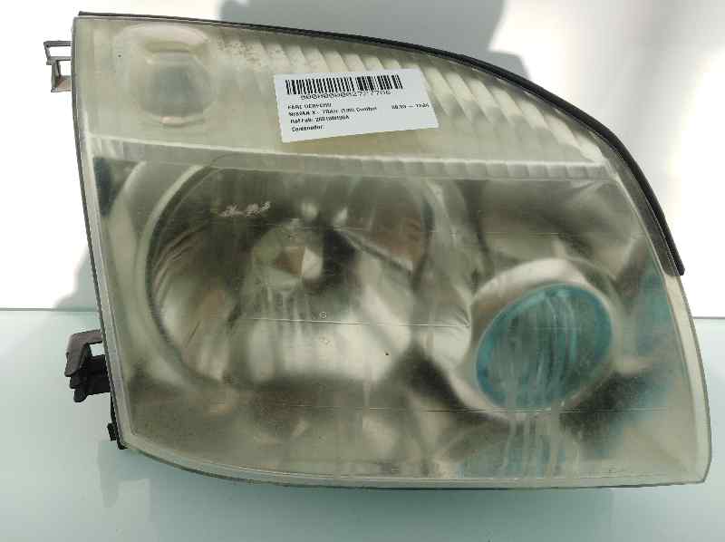 NISSAN X-Trail T30 (2001-2007) Front Right Headlight 260108H90A 25286559