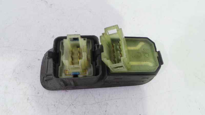 SEAT Alhambra 2 generation (2010-2021) Brytere 7M0867255M 19116069