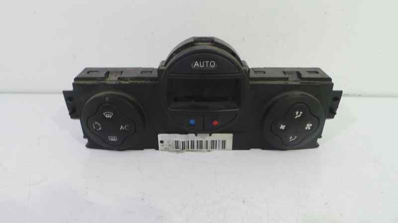 RENAULT Megane 2 generation (2002-2012) Climate  Control Unit 8200312940 19113540