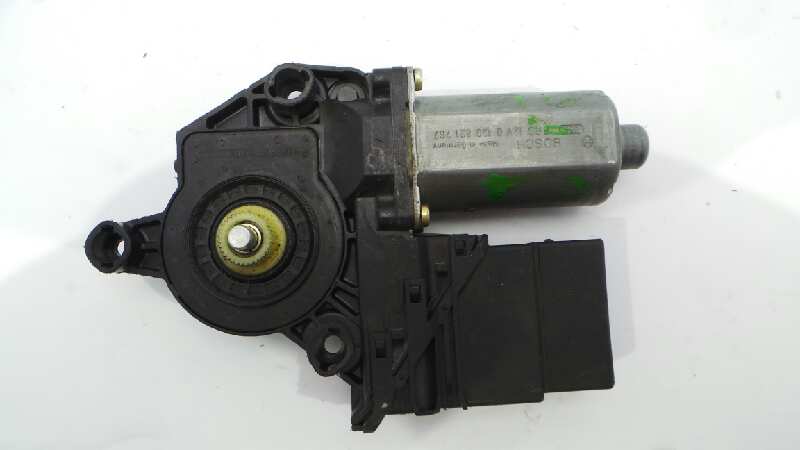 SEAT Exeo 1 generation (2009-2012) Rear Left Door Window Control Motor 0130821767,0130821767,0130821767 19244213