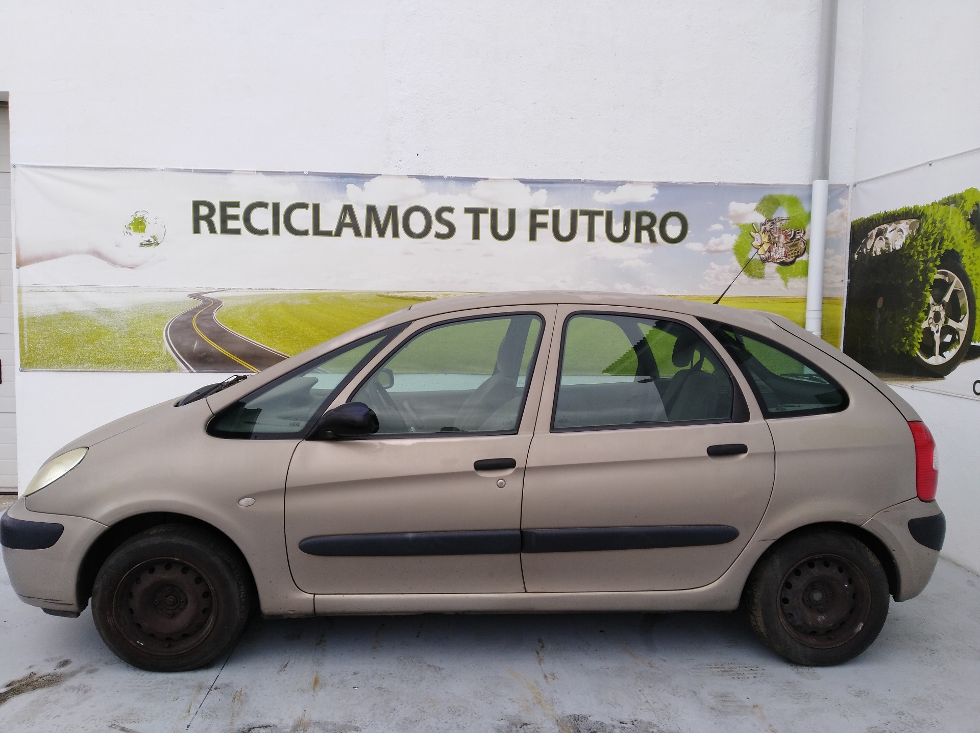 CITROËN Xsara Picasso 1 generation (1999-2010) Priekšējais labais lukturis 9649557380, 9649557380, 9649557380 24667131