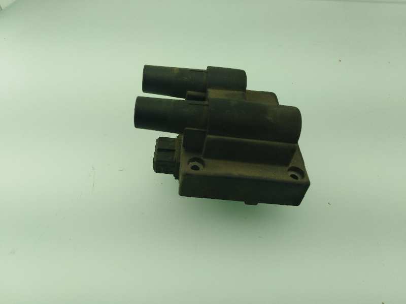 VAUXHALL Clio 2 generation (1998-2013) High Voltage Ignition Coil 7700100589, 7700100589 19220572