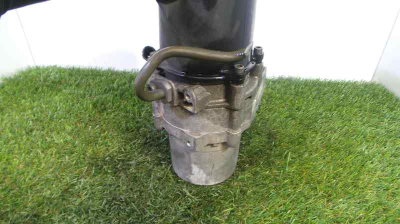 CITROËN C4 1 generation (2004-2011) Power Steering Pump 9657613580 19070668