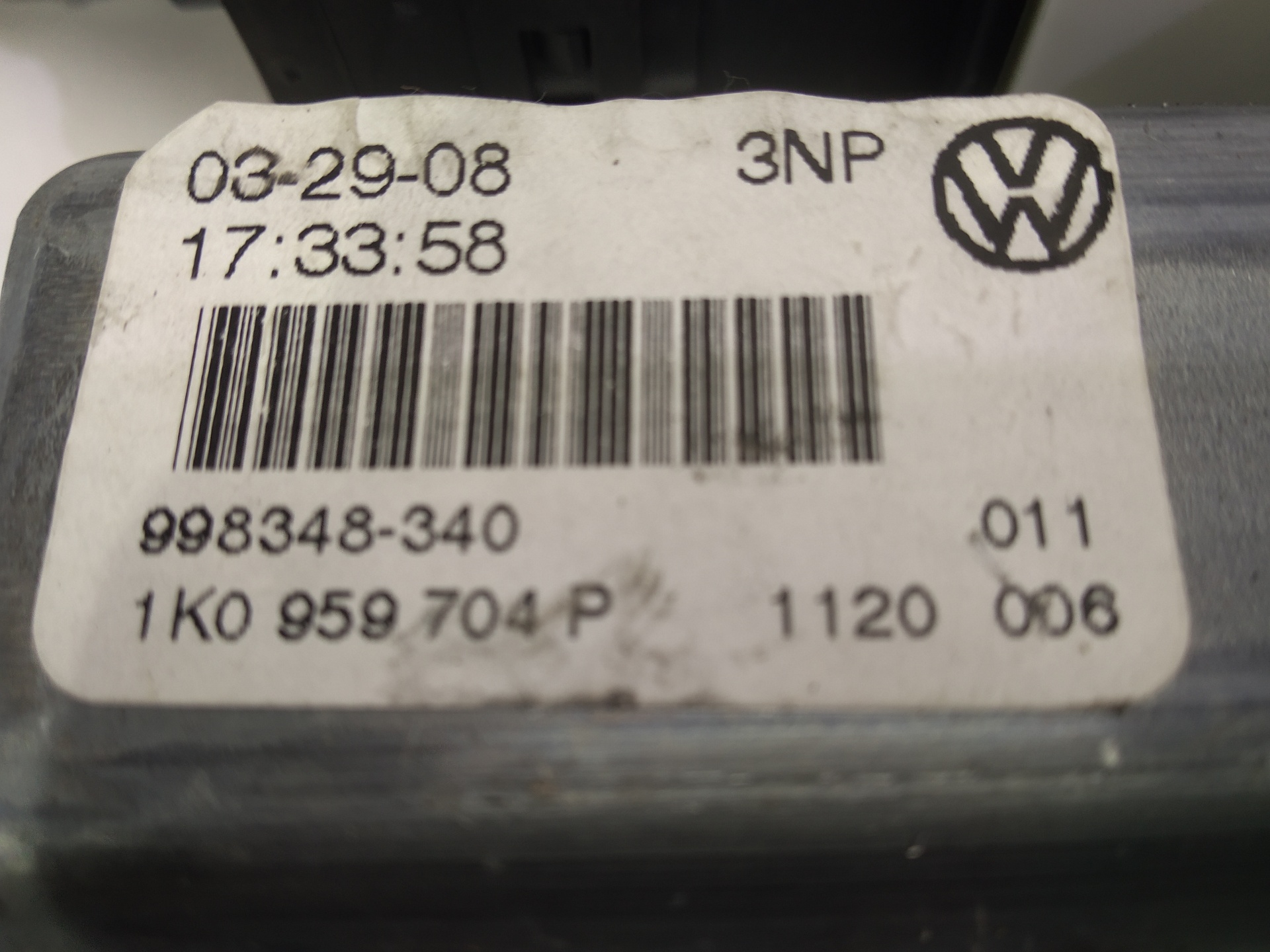 VOLKSWAGEN Golf 6 generation (2008-2015) Galinių dešinių durų stiklo pakelėjo varikliukas 1K0959704P, 1K0959704P, 1K0959704P 24514449