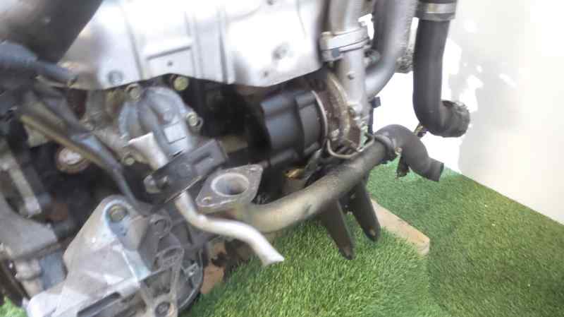 NISSAN Almera N16 (2000-2006) Motor YD22DDT 25265163