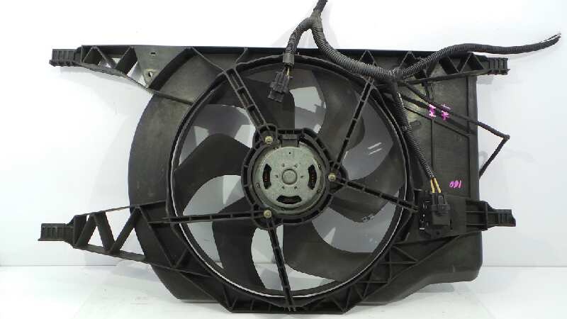 RENAULT Laguna 2 generation (2001-2007) Diffuser Fan 8200025635, 8200025635, 8200025635 19238901