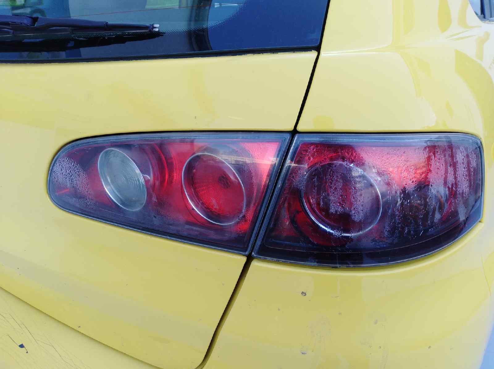 SEAT Ibiza 3 generation (2002-2008) Priekinių dešinių durų stiklo pakelėjas 6L4837752DJ, 6L4837752DJ 24664417