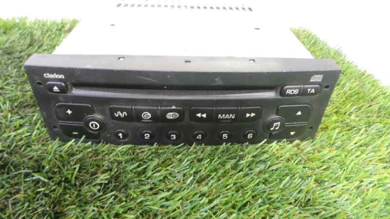 PEUGEOT 206 1 generation (1998-2009) Muzikos grotuvas be navigacijos 96552632XT, 96552632XT, 96552632XT 24664106