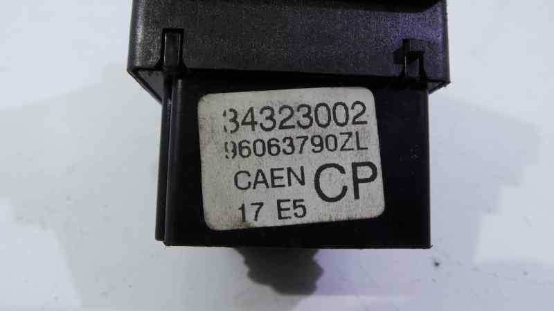 CITROËN Xsara 1 generation (1997-2004) Переключатель кнопок 96063790ZL 19150984