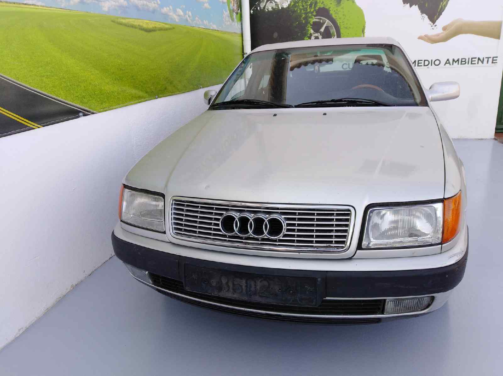 AUDI 100 4A/C4 (1990-1994) Blinklys foran høyre skjerm 4A0953049, 4A0953049, 4A0953049 24488816