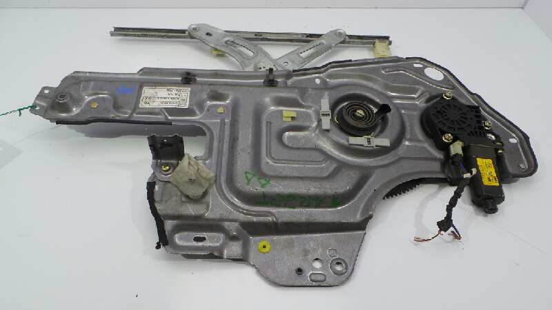 HYUNDAI Trajet 1 generation (2000-2007) Vindusregulator foran høyre dør 824803A000, 824803A000, 824803A000 19252215