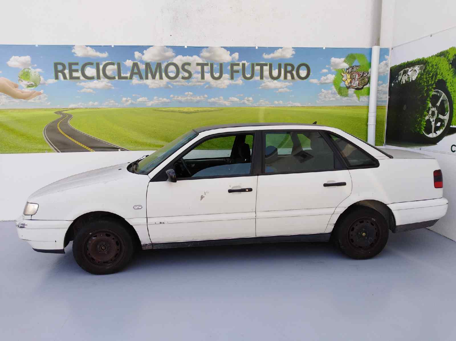 VOLKSWAGEN Passat B3 (1988-1993) Стартер 0001125007, 0001125007 19216224