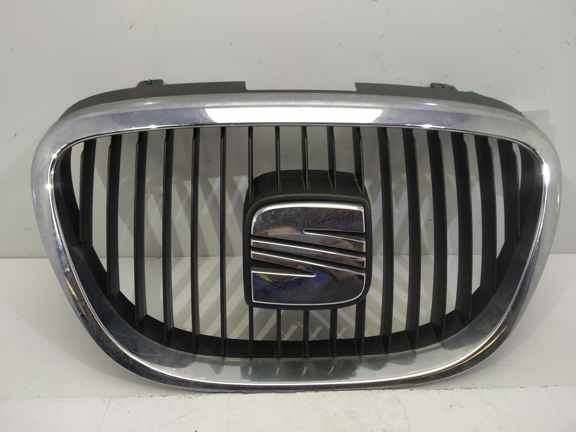 SEAT Toledo 3 generation (2004-2010) Radiator Grille 5P0853654 25956390