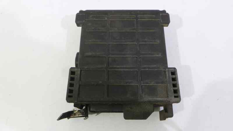 MERCEDES-BENZ 190 (W201) 1 generation (1982-1993) Moottorin ohjausyksikkö ECU 0280800100,0280800100,0280800100 19097149