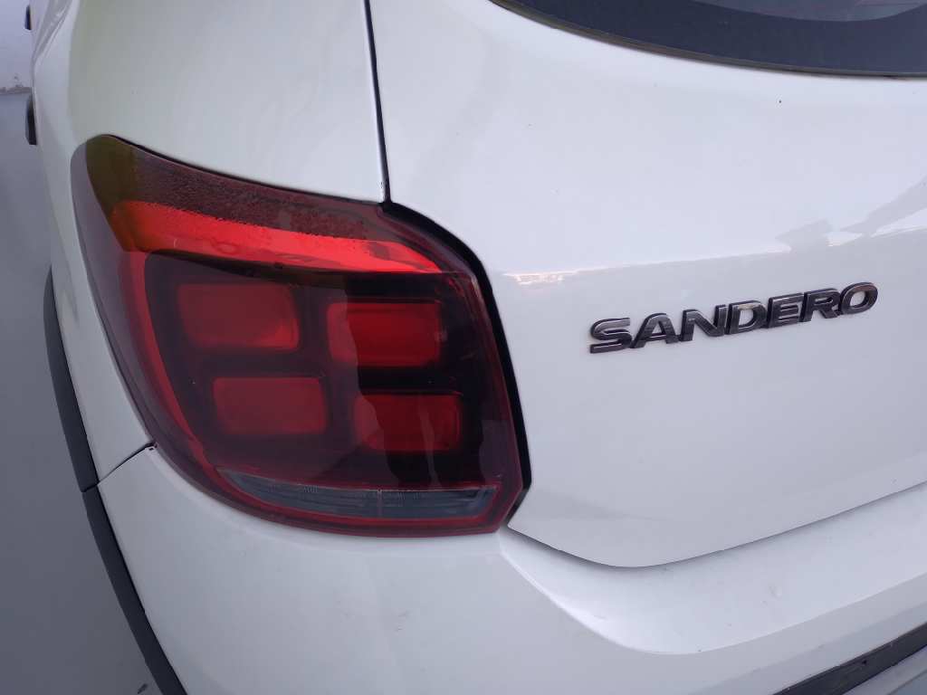 DACIA Sandero 1 generation (2008-2012) Front Left Driveshaft 391017832R 25288550