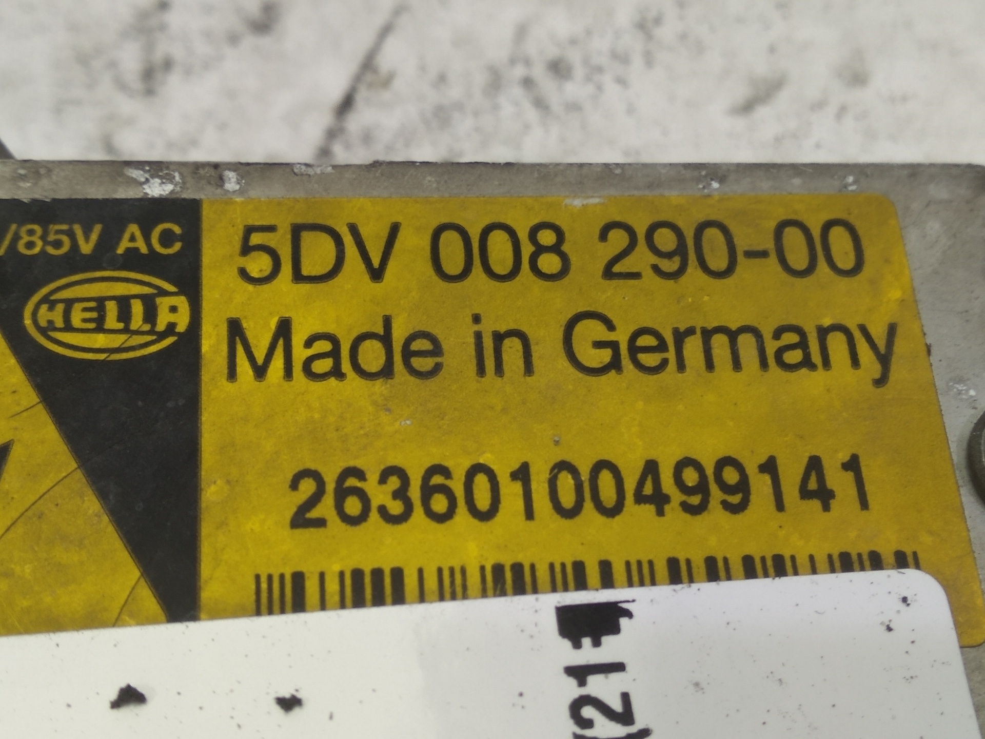 MERCEDES-BENZ E-Class W211/S211 (2002-2009) Xenon Light Control Unit 5DV00829000, 5DV00829000, 5DV00829000 24858326