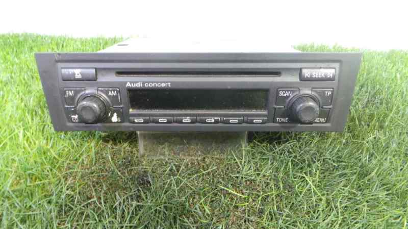 AUDI A3 8P (2003-2013) Muzikos grotuvas be navigacijos 8P0035186, 8P0035186, 8P0035186 24663921