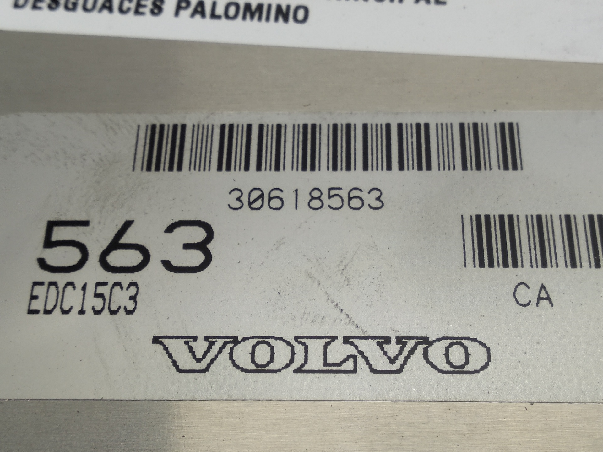 VOLVO S40 1 generation (1996-2004) Блок управления двигателем 30618563 25305040