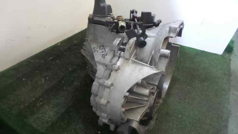 FORD Mondeo 3 generation (2000-2007) Gearbox 3S7R7002CC 18879235