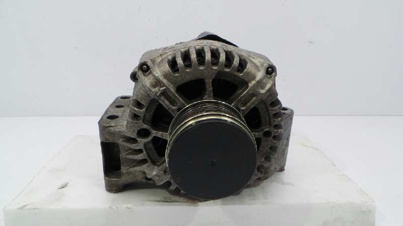 RENAULT Corsa C (2000-2006) Alternator 437504,437504 19243486