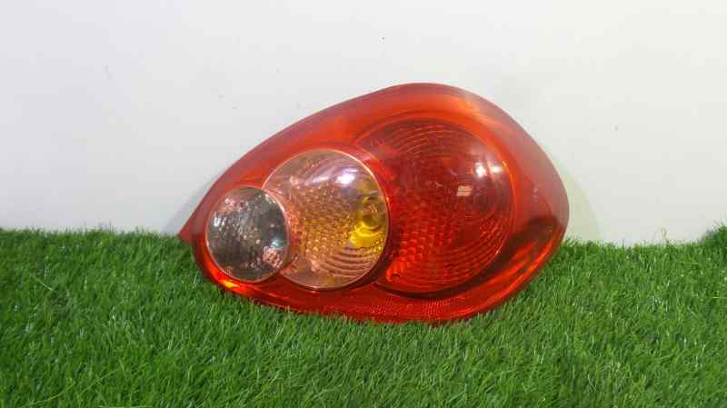 TOYOTA Aygo 1 generation (2005-2014) Aizmugurējais labais lukturis 896051 18975780