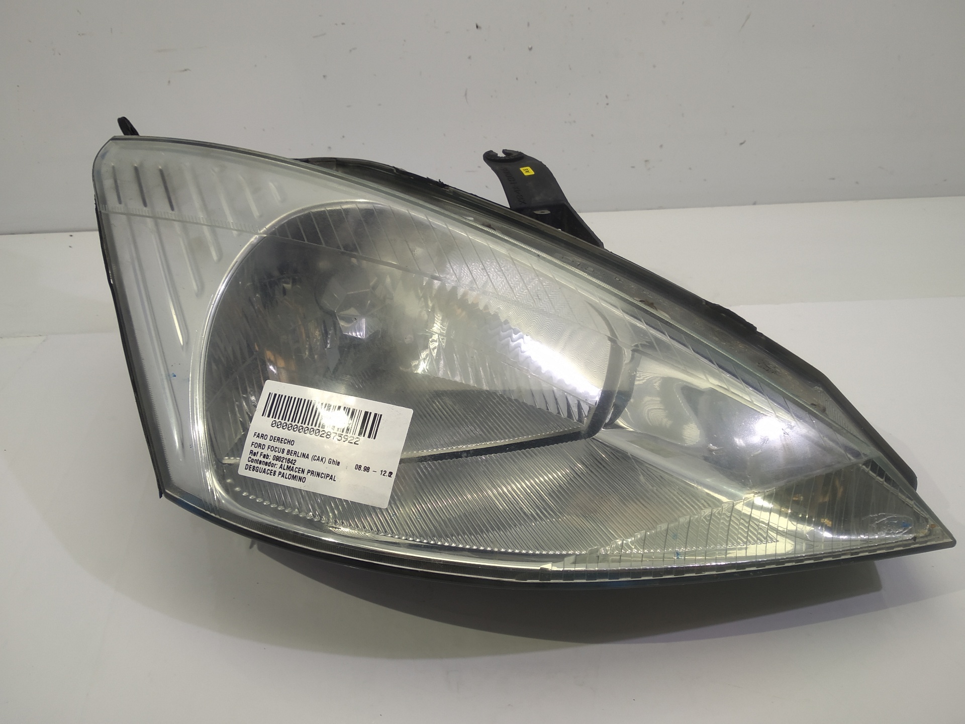 FORD Focus 1 generation (1998-2010) Front Right Headlight 09021642 25956426