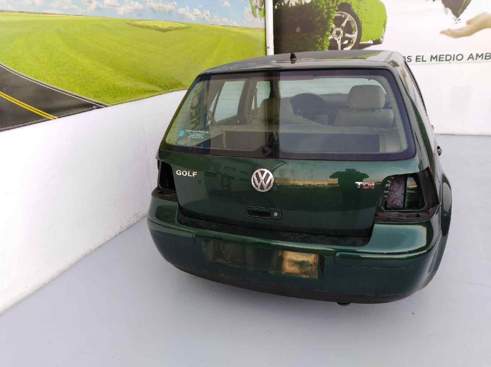VOLKSWAGEN Golf 4 generation (1997-2006) Моторче за управление на прозореца на задната дясна врата 101434203 25287819