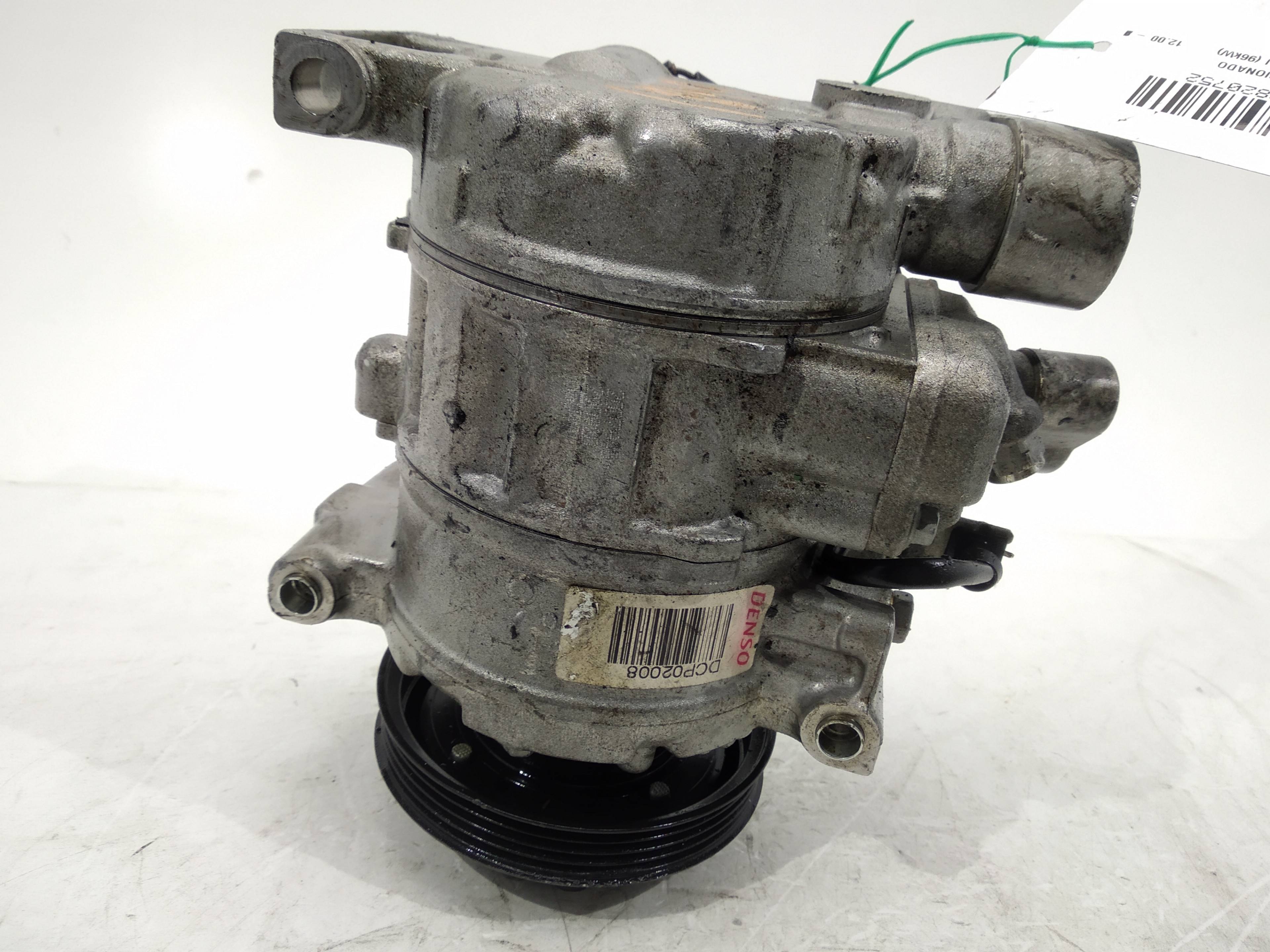 SUZUKI A4 B6/8E (2000-2005) Hасос кондиционера 4371005580,4371005580 24665710