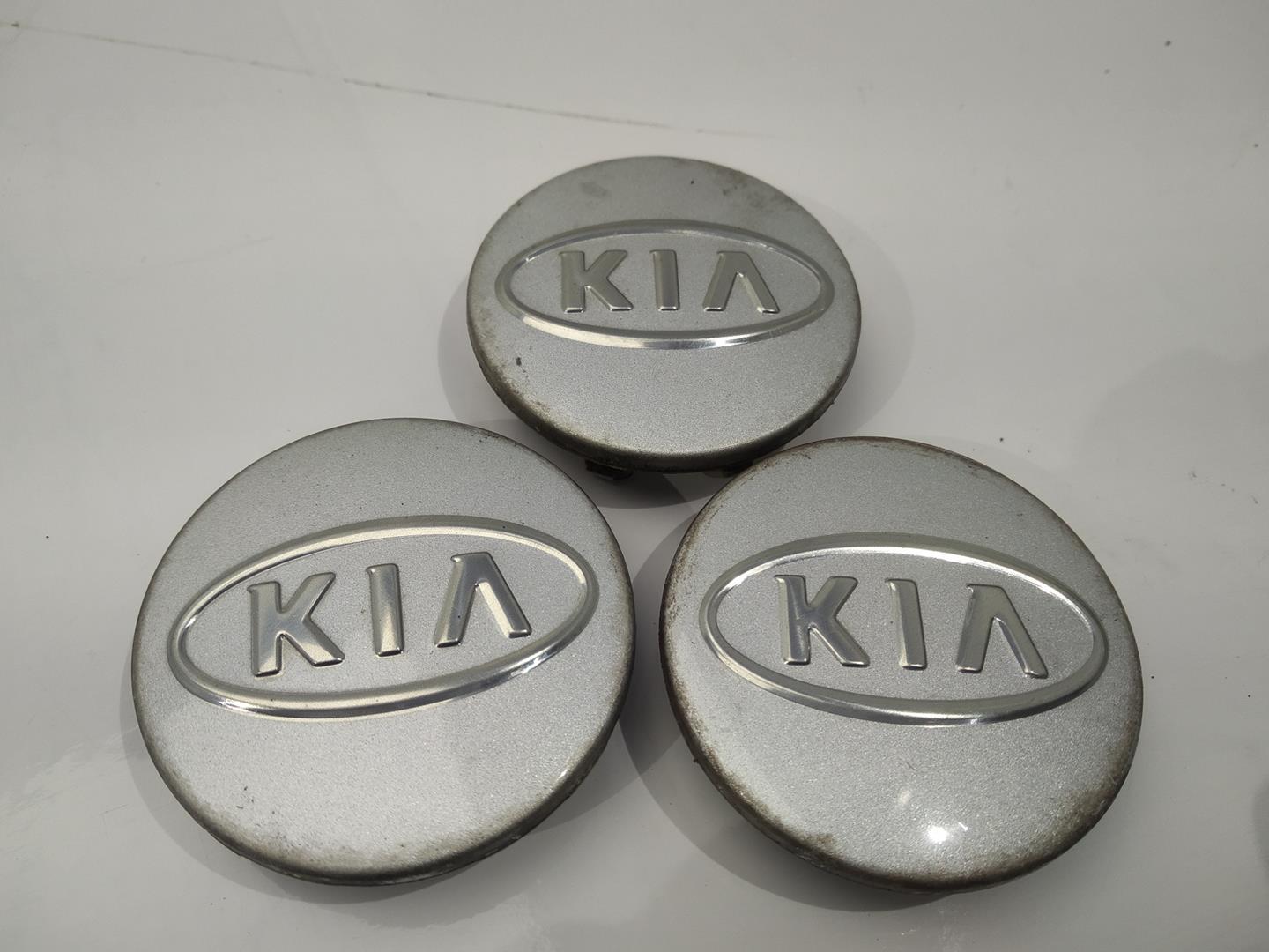 KIA Sportage 2 generation (2004-2010) Wheel Covers 529602F000, 529101F300529602F000, 529602F000 24513683